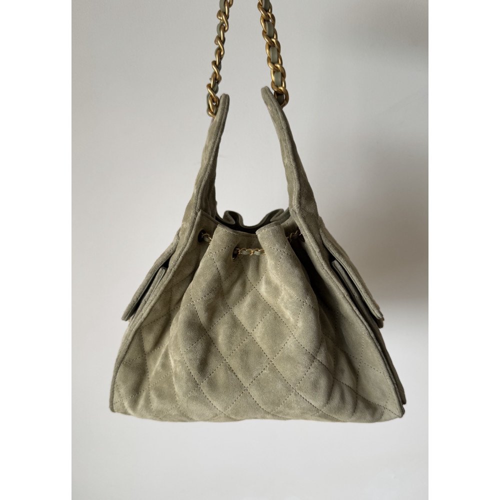 Chanel 25 Bag Small Hobo Boho Bag! Chanel 25 Bag Small Hobo Boho Bag!