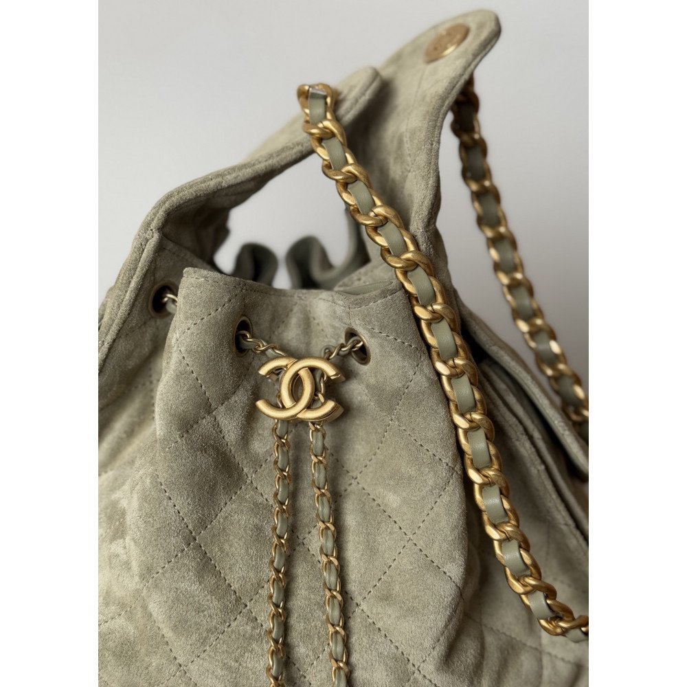 Chanel 25 Bag Small Hobo Boho Bag! Chanel 25 Bag Small Hobo Boho Bag!