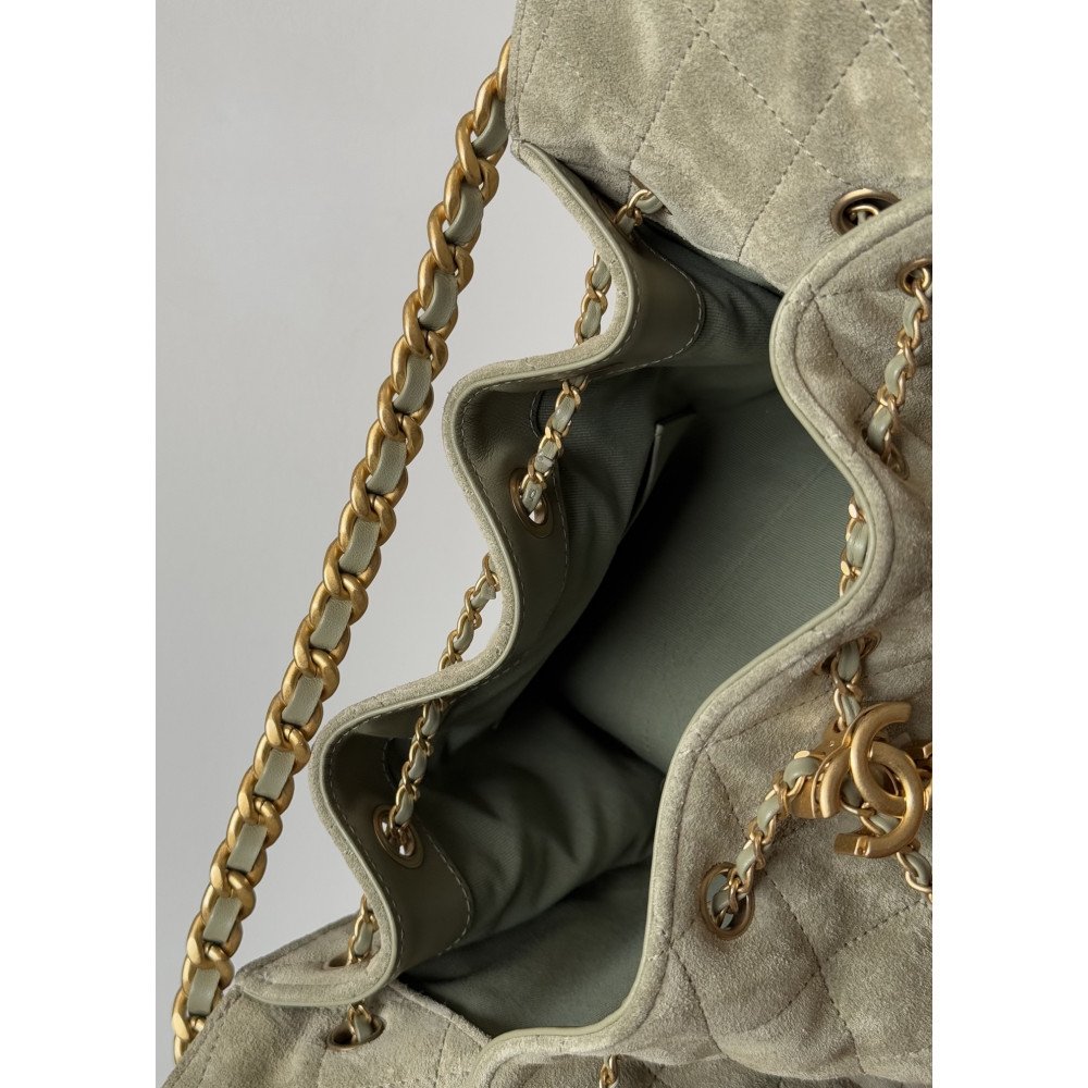Chanel 25 Bag Small Hobo Boho Bag! Chanel 25 Bag Small Hobo Boho Bag!