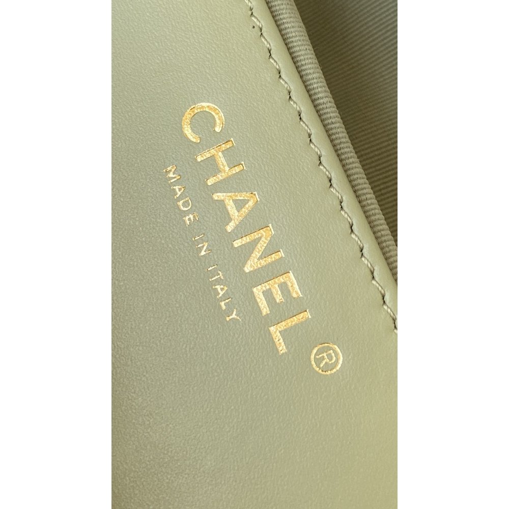 Chanel 25 Bag Medium Hobo Boho Bag! Chanel 25 Bag Medium Hobo Boho Bag!