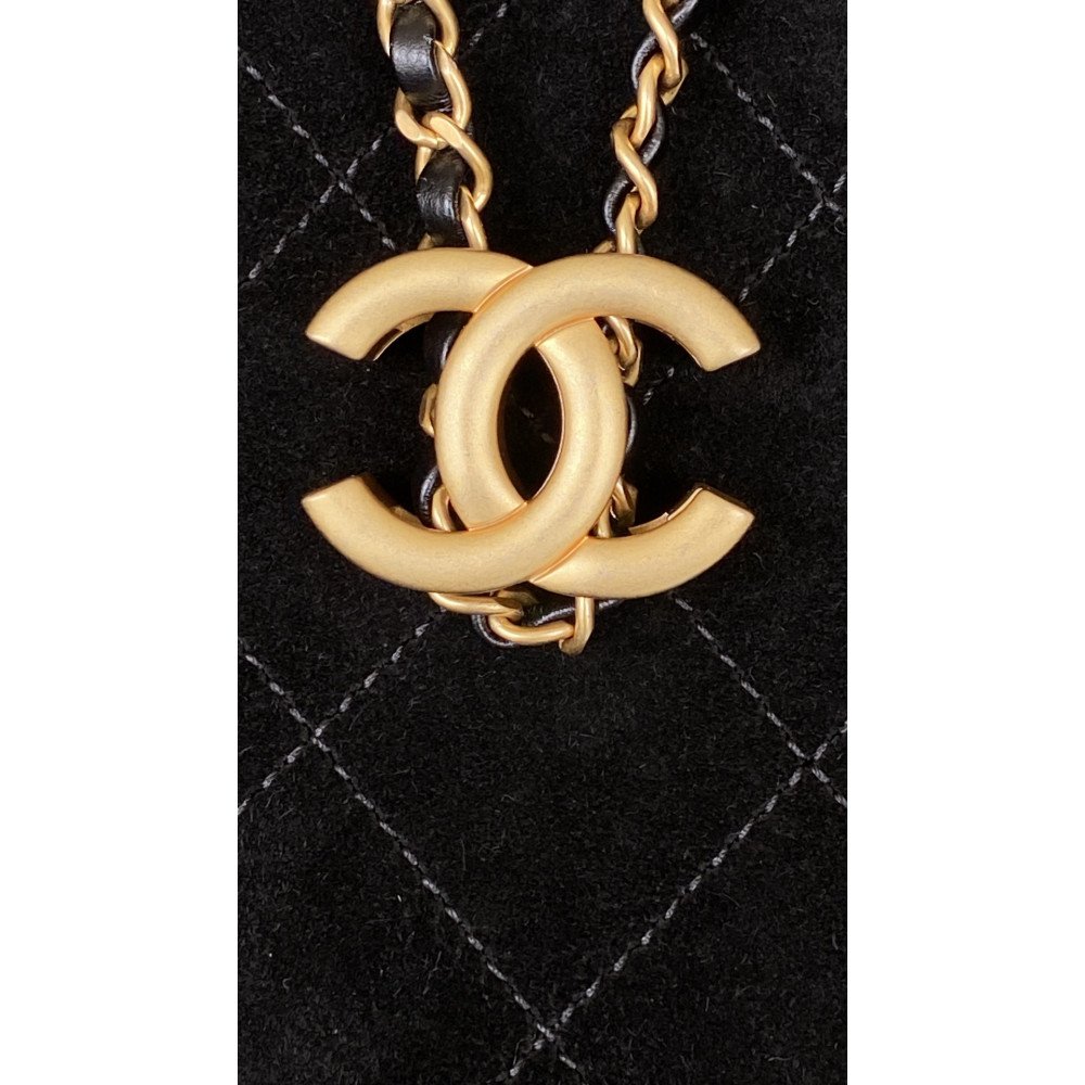 Chanel 25 Bag Medium Hobo Boho Bag! Chanel 25 Bag Medium Hobo Boho Bag!