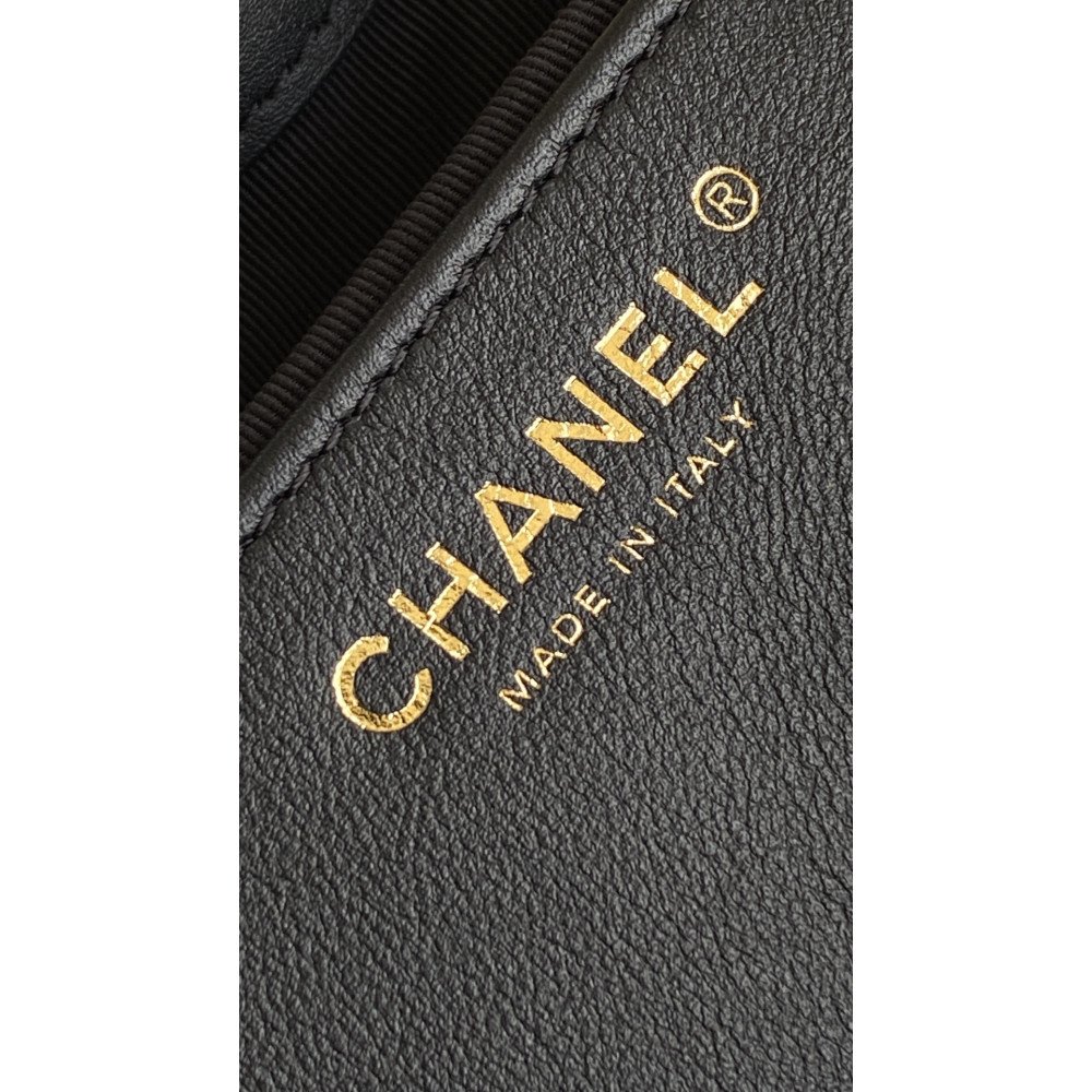 Chanel 25 Bag Medium Hobo Boho Bag! Chanel 25 Bag Medium Hobo Boho Bag!