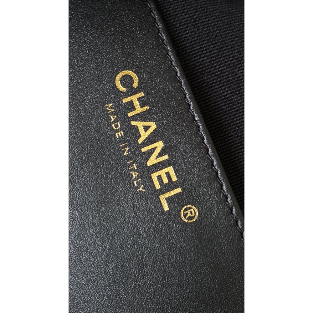 Chanel 25 Bag Medium Hobo Boho Bag! Chanel 25 Bag Medium Hobo Boho Bag!