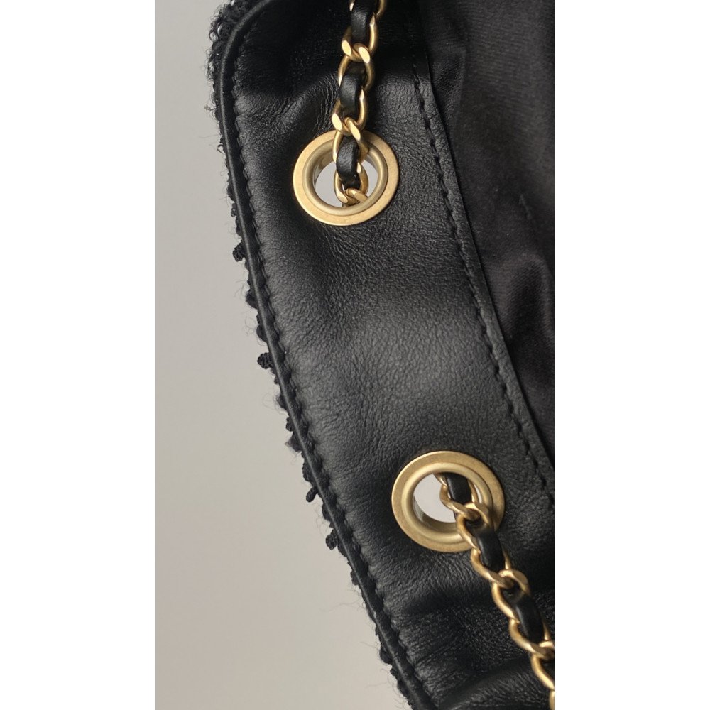 Chanel 25A Bag Small Hobo Boho Bag! Chanel 25A Bag Small Hobo Boho Bag!