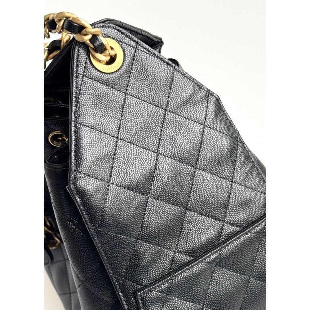 Chanel 25A Bag Medium Hobo Boho Bag! Chanel 25A Bag Medium Hobo Boho Bag!