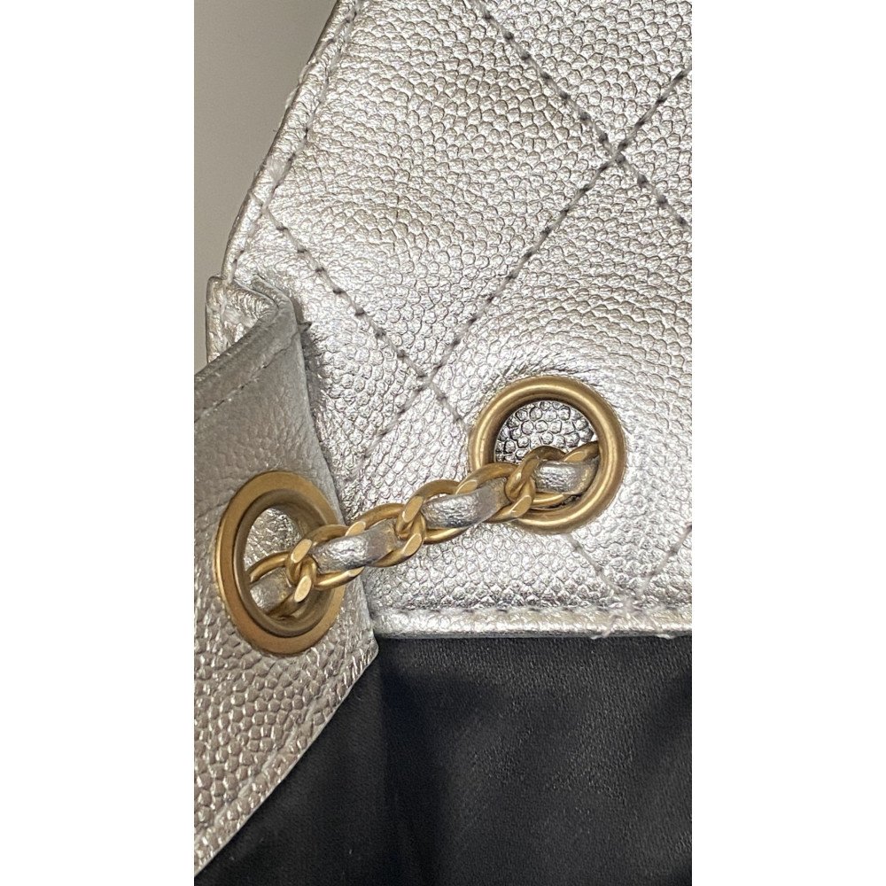 Chanel 25 Bag Small Hobo Boho Bag! Chanel 25 Bag Small Hobo Boho Bag!