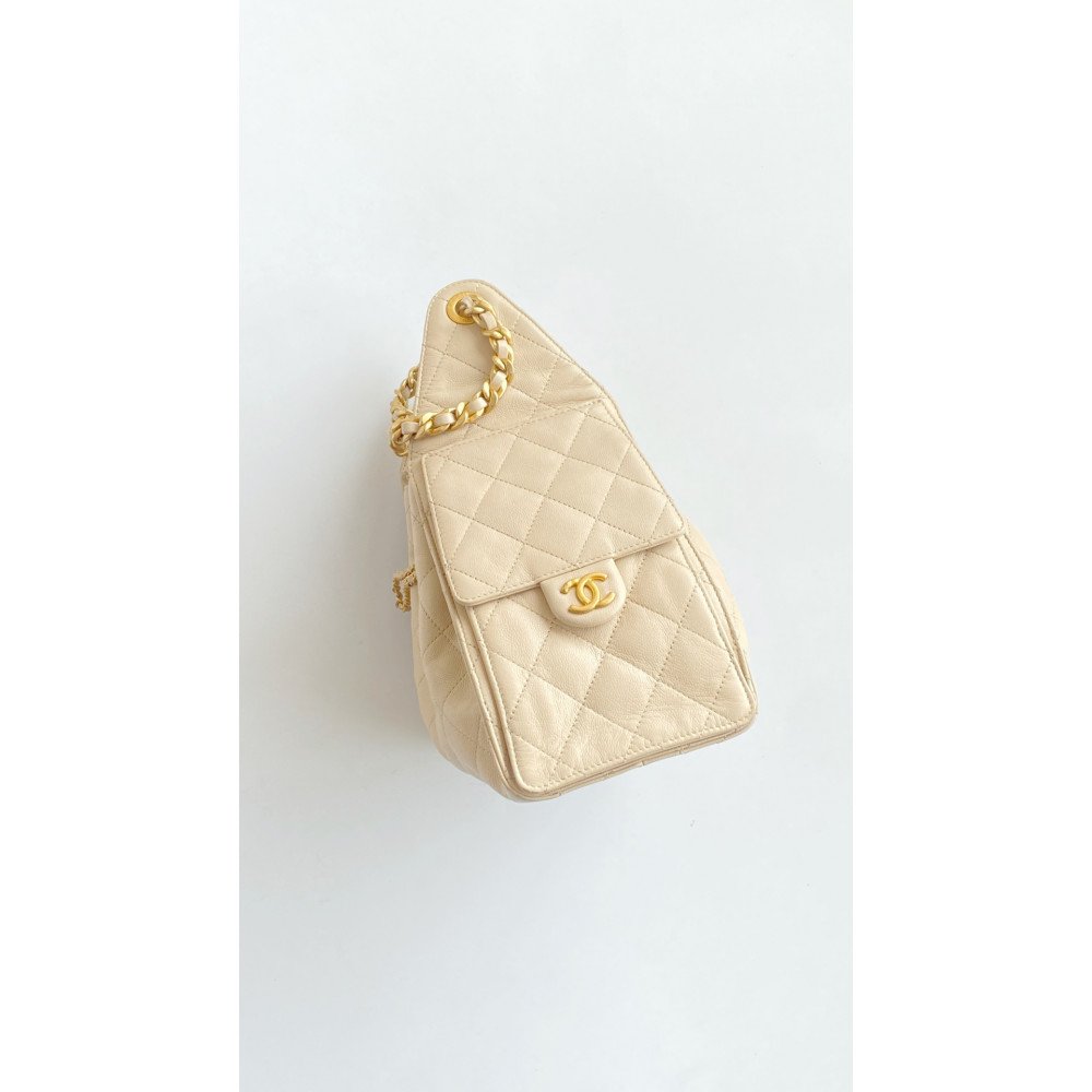 Chanel 25 Bag Small Hobo Boho Bag! Chanel 25 Bag Small Hobo Boho Bag!