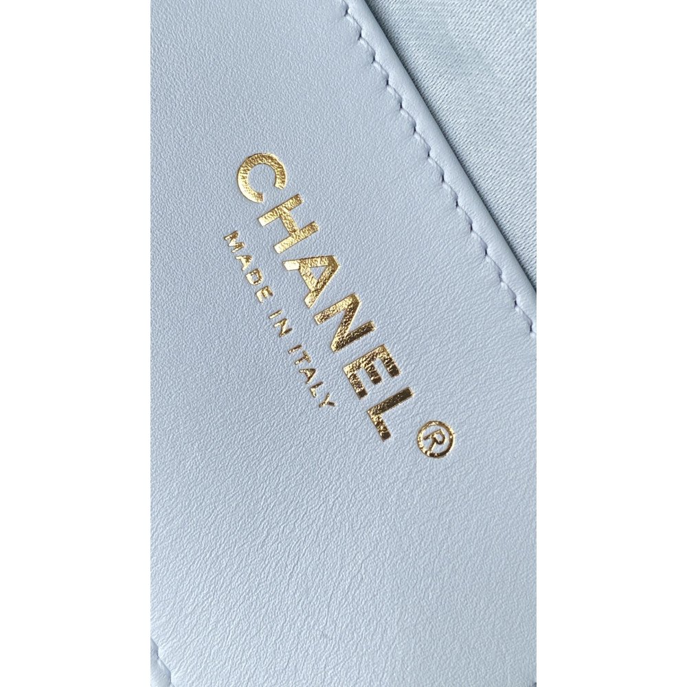 Chanel 25 Bag Small Hobo Boho Bag! Chanel 25 Bag Small Hobo Boho Bag!