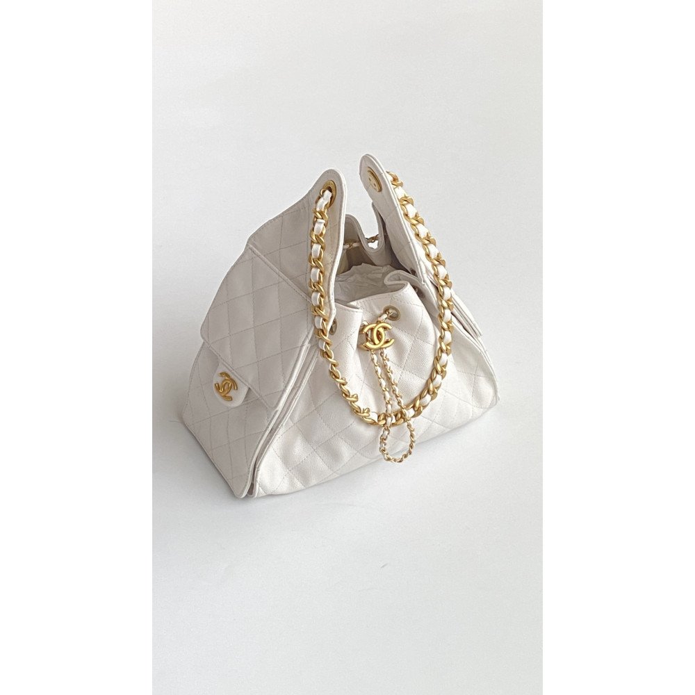 Chanel 25 Bag Small Hobo Boho Bag! Chanel 25 Bag Small Hobo Boho Bag!