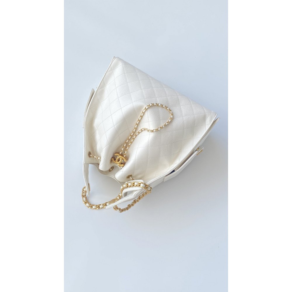 Chanel 25A Bag Medium Hobo Boho Bag! Chanel 25A Bag Medium Hobo Boho Bag!