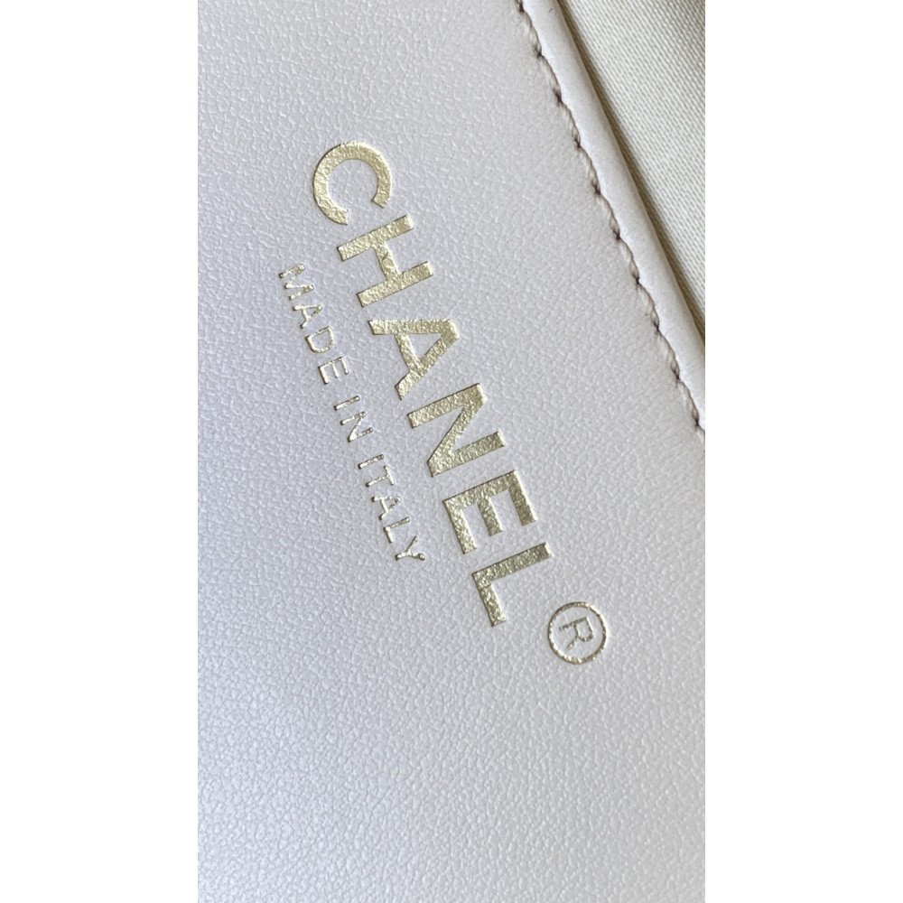 Chanel 25A Bag Medium Hobo Boho Bag! Chanel 25A Bag Medium Hobo Boho Bag!