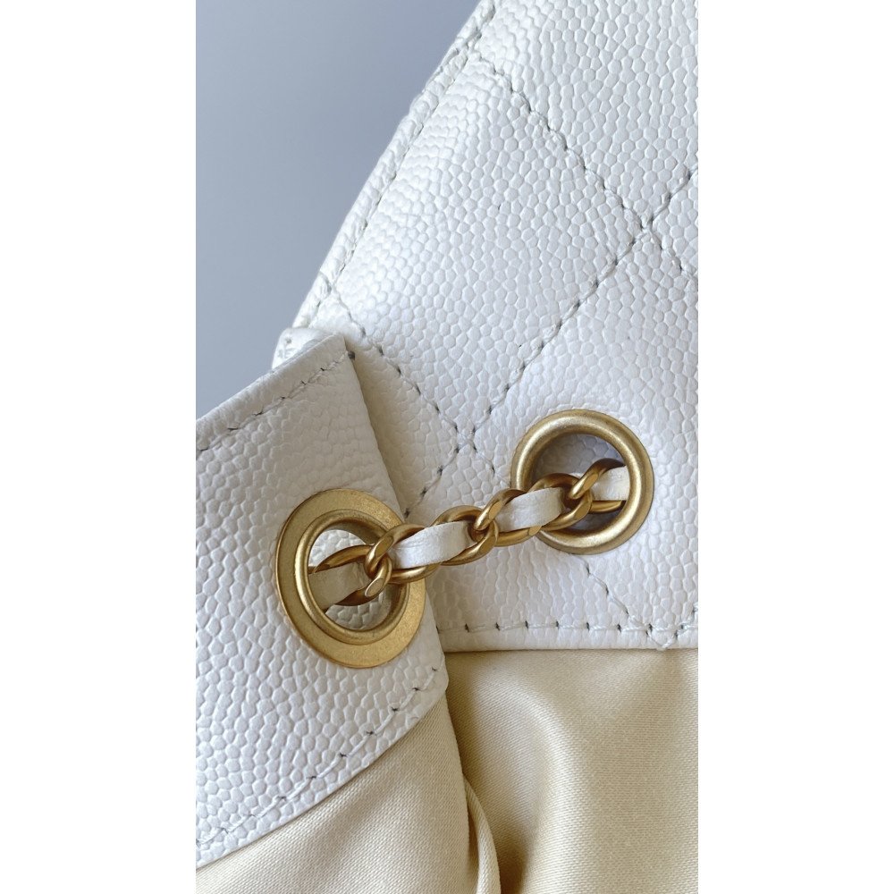 Chanel 25A Bag Medium Hobo Boho Bag! Chanel 25A Bag Medium Hobo Boho Bag!