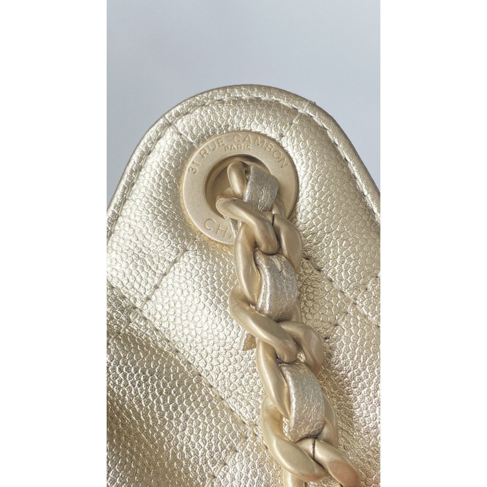 Chanel 25 Bag Small Hobo Boho Bag! Chanel 25 Bag Small Hobo Boho Bag!