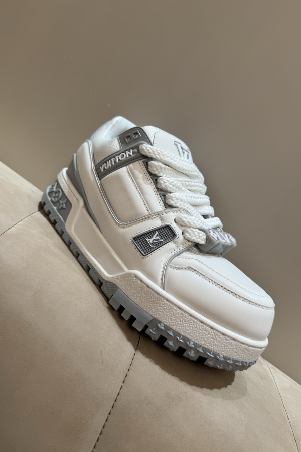 Louis Vuitton Trainer Retro Basketball Shoes