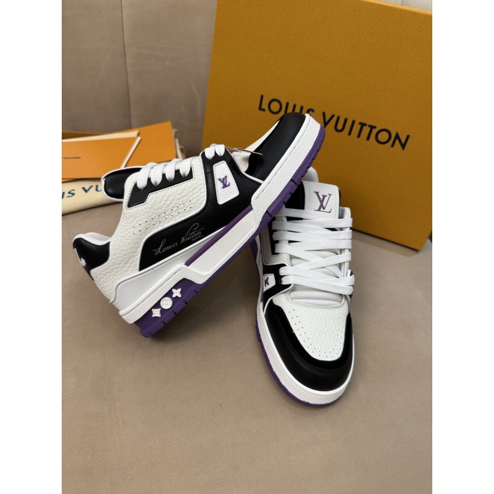 Louis Vuitton Trainer Classic Unisex Sneakers Louis Vuitton Trainer Classic Unisex Sneakers