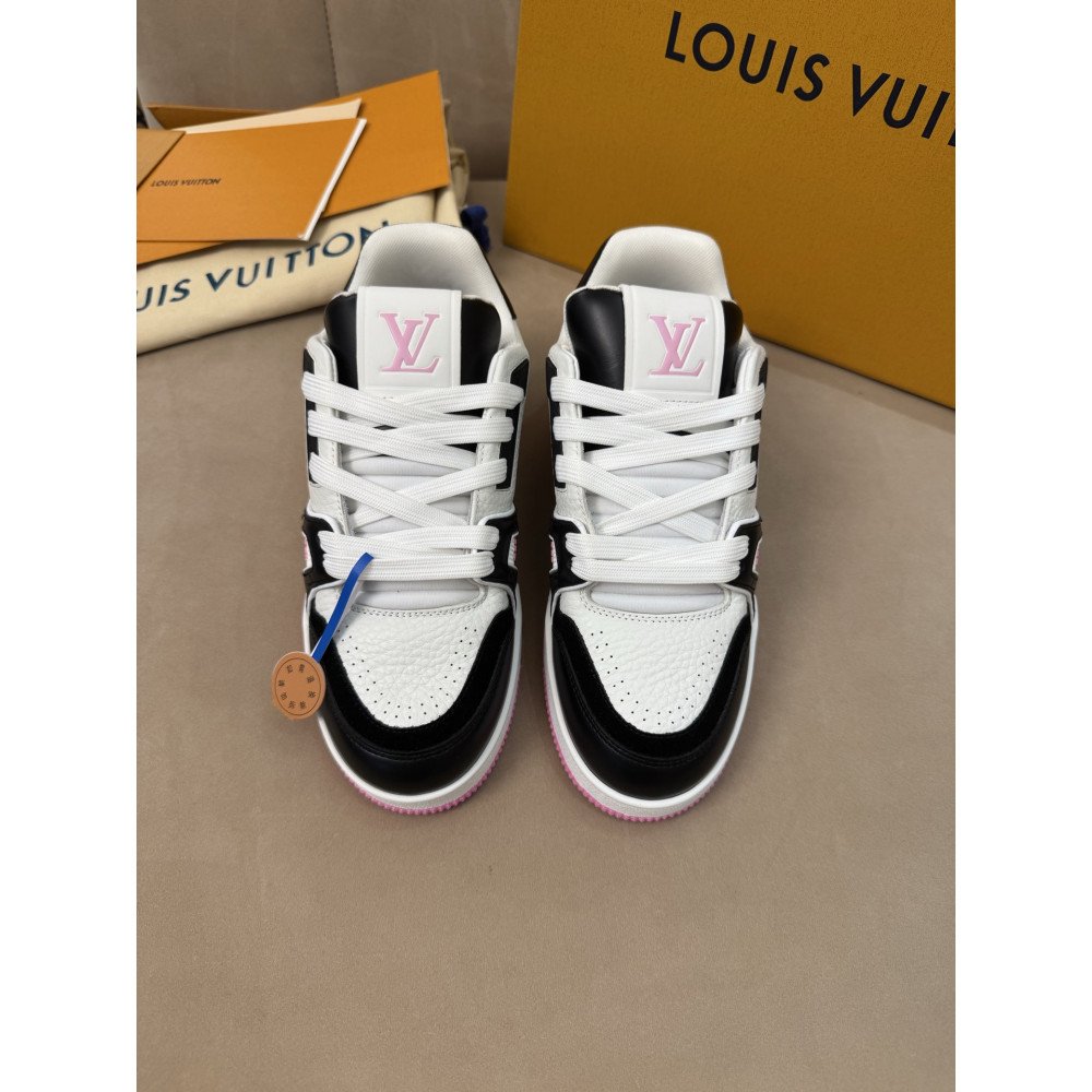Louis Vuitton Trainer Classic Unisex Sneakers Louis Vuitton Trainer Classic Unisex Sneakers