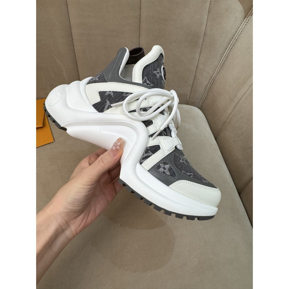 Louis Vuitton Archlight Women's Casual Sneakers! Louis Vuitton Archlight Women's Casual Sneakers!