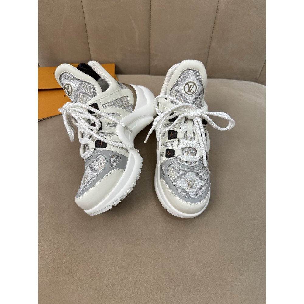 Louis Vuitton Archlight Women's Casual Sneakers! Louis Vuitton Archlight Women's Casual Sneakers!