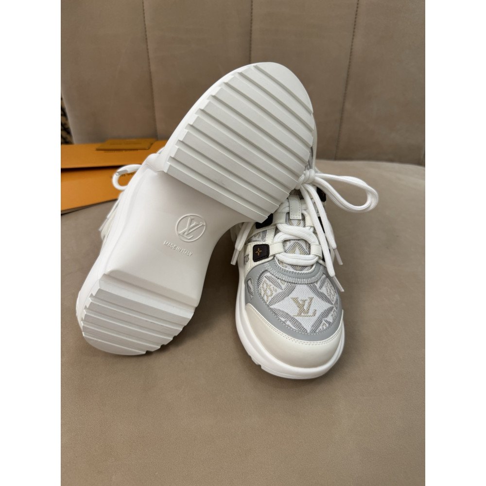 Louis Vuitton Archlight Women's Casual Sneakers! Louis Vuitton Archlight Women's Casual Sneakers!