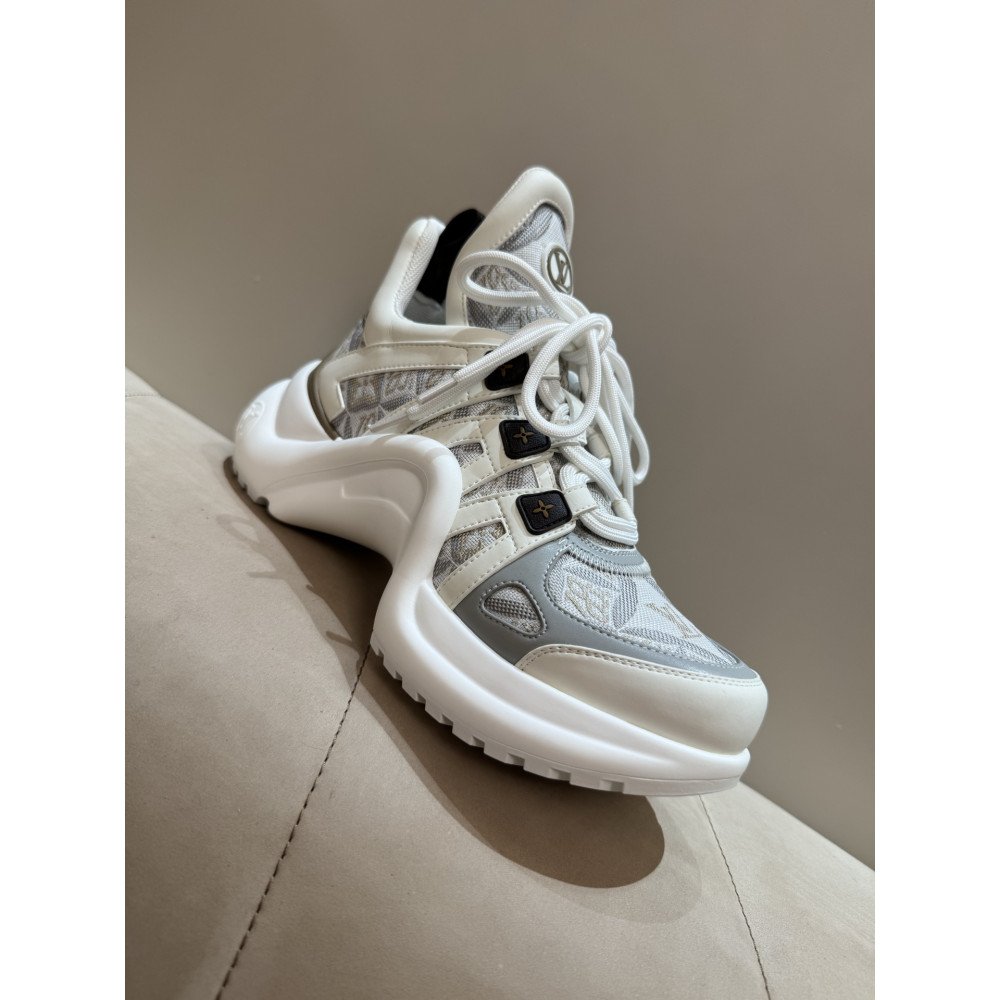 Louis Vuitton Archlight Women's Casual Sneakers! Louis Vuitton Archlight Women's Casual Sneakers!
