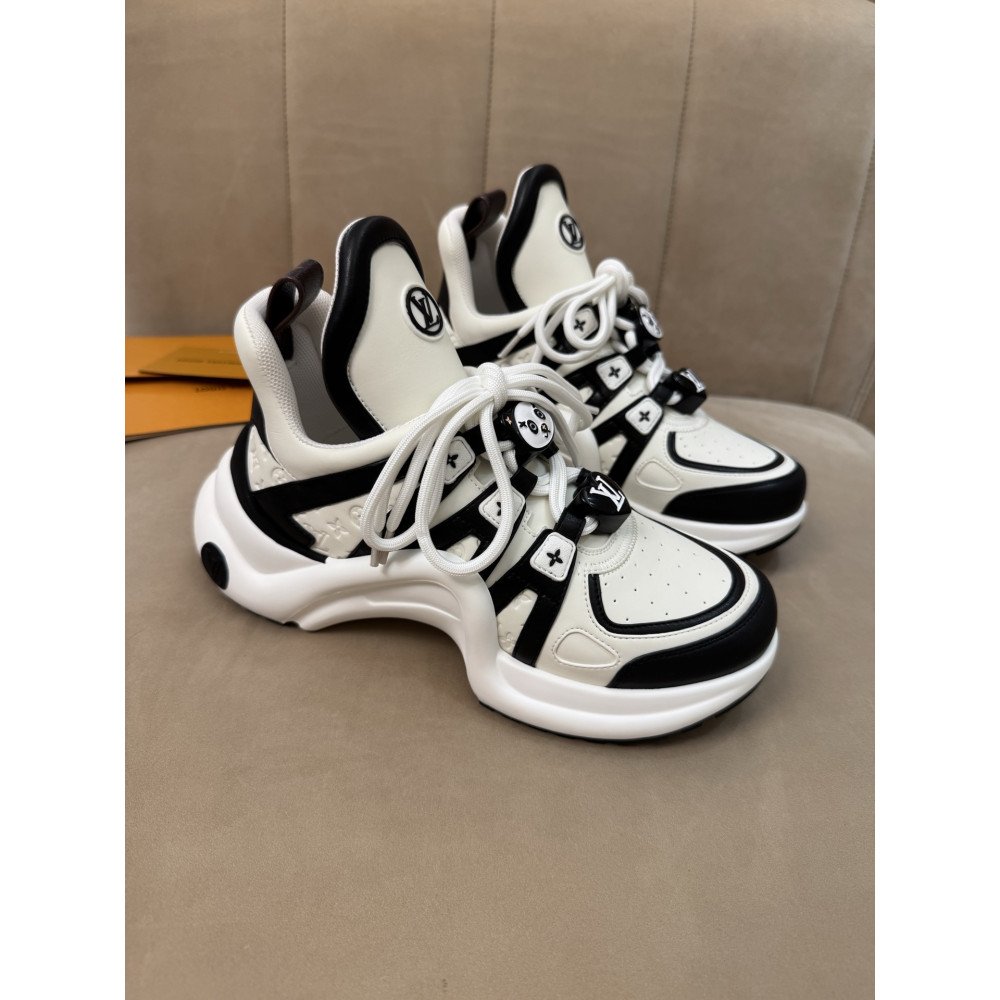 Louis Vuitton Archlight Women's Casual Sneakers! Louis Vuitton Archlight Women's Casual Sneakers!