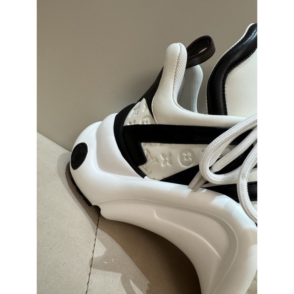 Louis Vuitton Archlight Women's Casual Sneakers! Louis Vuitton Archlight Women's Casual Sneakers!