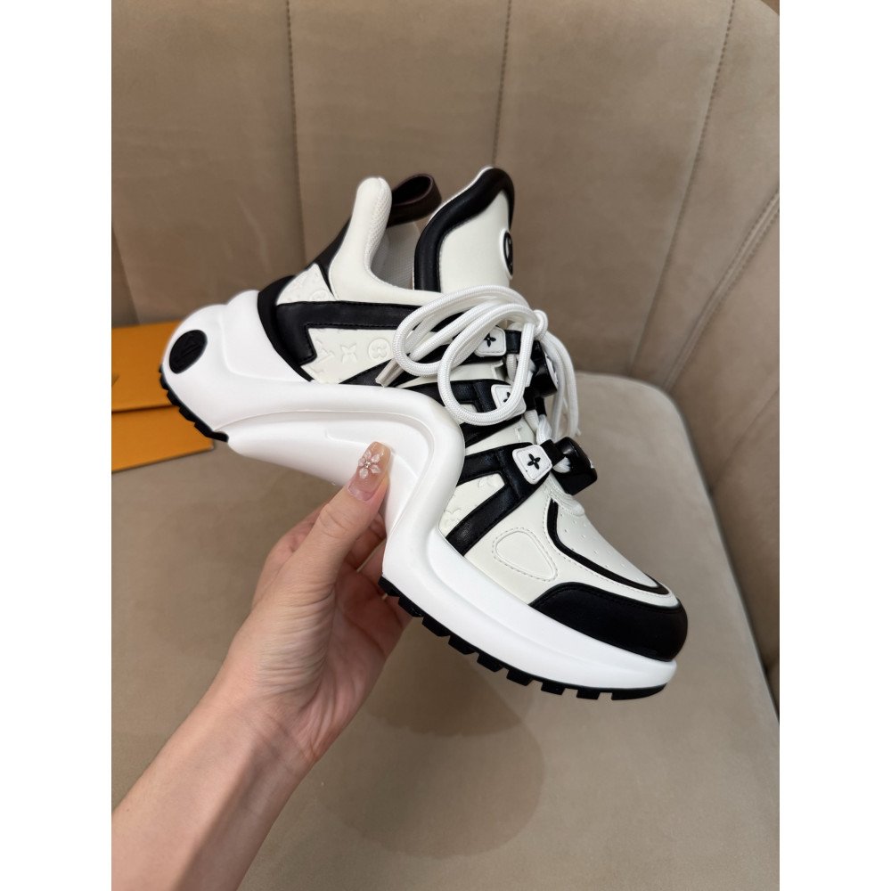 Louis Vuitton Archlight Women's Casual Sneakers! Louis Vuitton Archlight Women's Casual Sneakers!