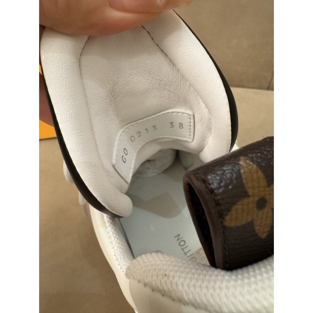 Louis Vuitton Archlight Women's Casual Sneakers! Louis Vuitton Archlight Women's Casual Sneakers!