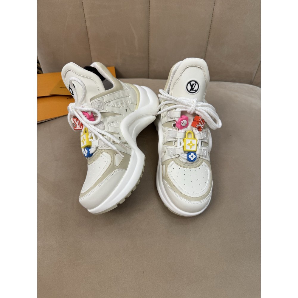 Louis Vuitton Archlight Women's Casual Sneakers! Louis Vuitton Archlight Women's Casual Sneakers!