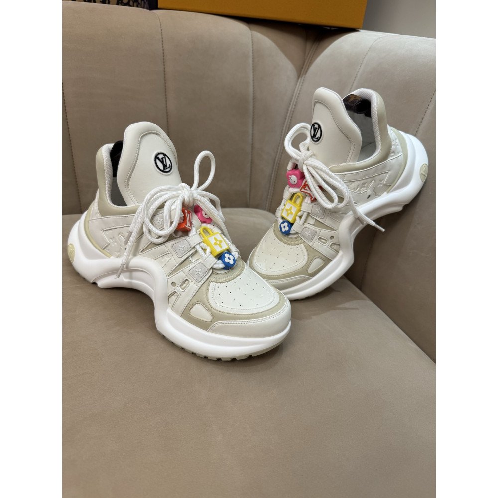 Louis Vuitton Archlight Women's Casual Sneakers! Louis Vuitton Archlight Women's Casual Sneakers!