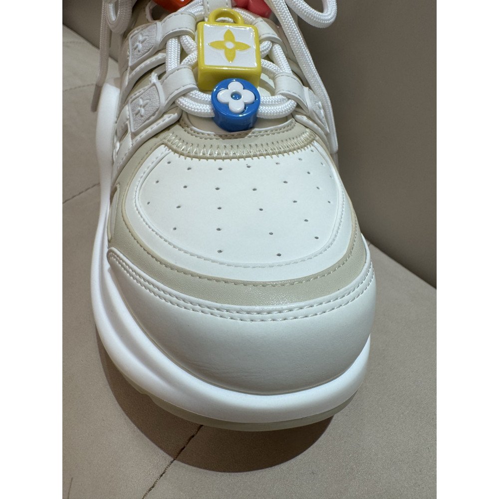 Louis Vuitton Archlight Women's Casual Sneakers! Louis Vuitton Archlight Women's Casual Sneakers!