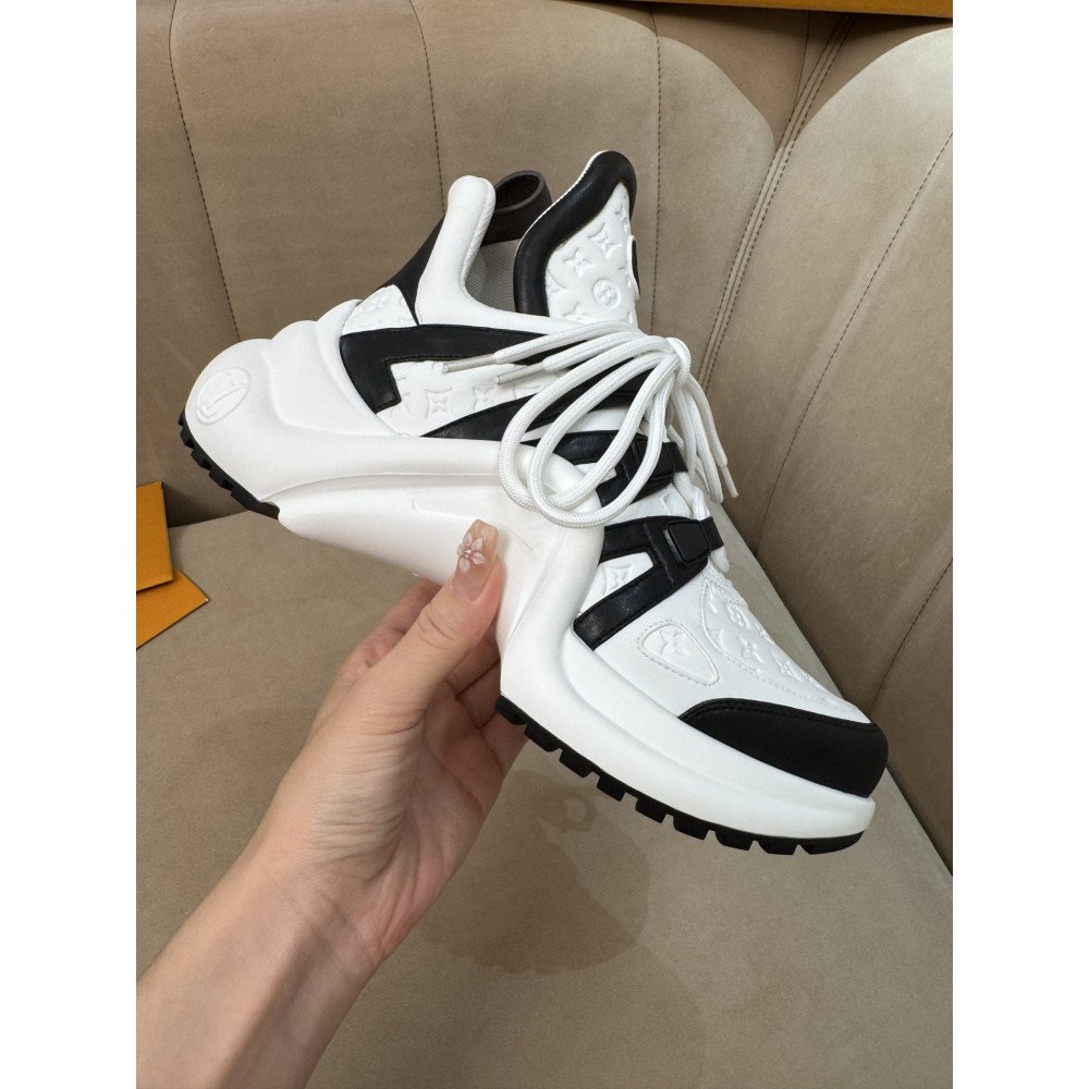 Louis Vuitton Archlight Women's Casual Sneakers! Louis Vuitton Archlight Women's Casual Sneakers!