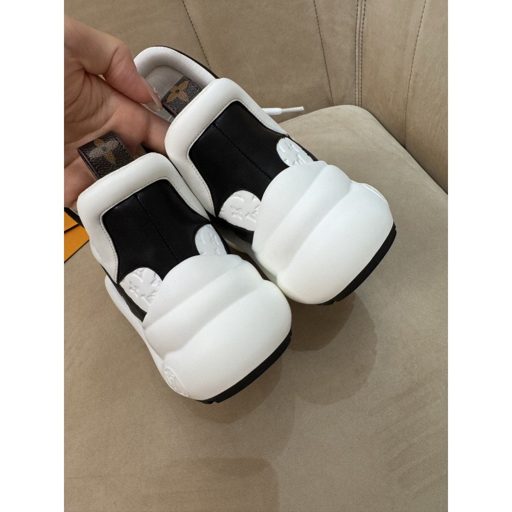 Louis Vuitton Archlight Women's Casual Sneakers! Louis Vuitton Archlight Women's Casual Sneakers!