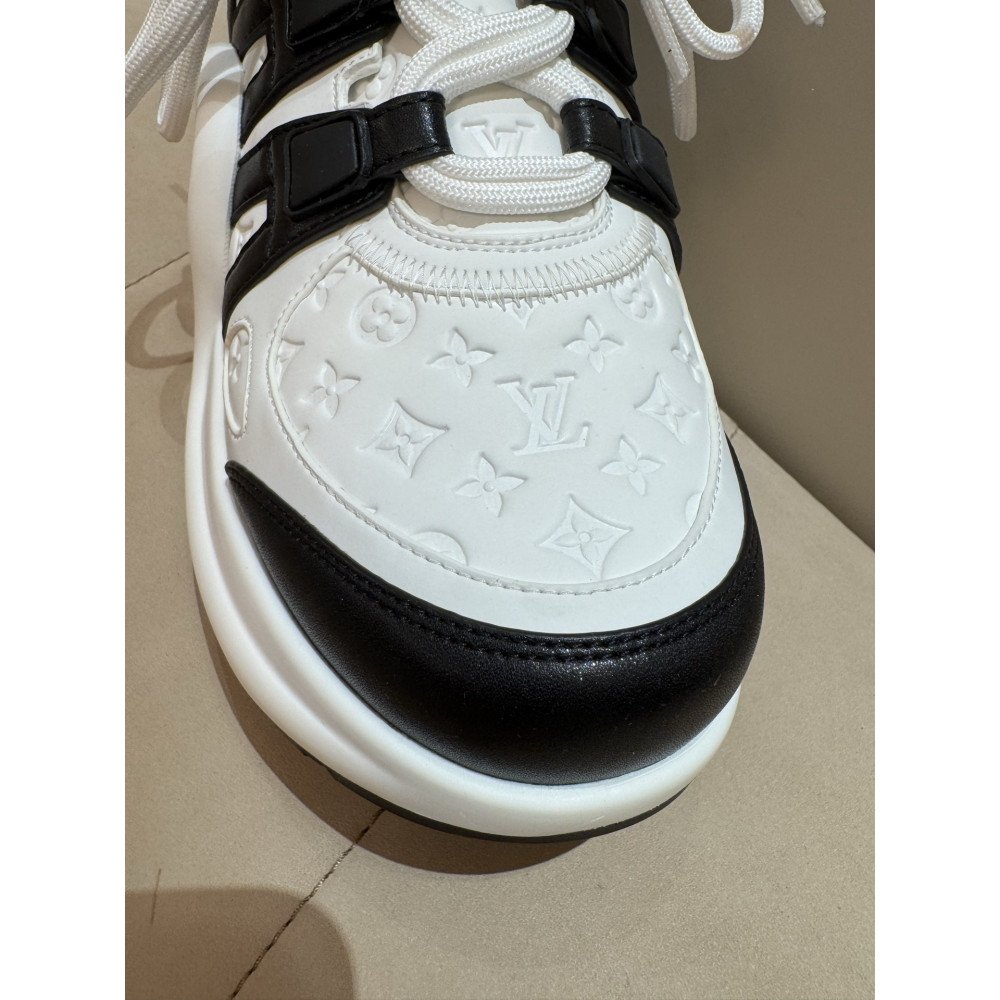 Louis Vuitton Archlight Women's Casual Sneakers! Louis Vuitton Archlight Women's Casual Sneakers!