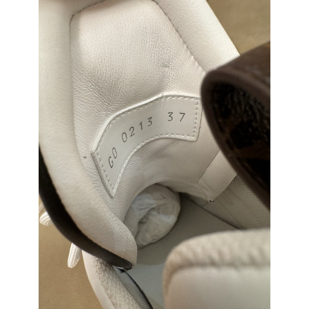 Louis Vuitton Archlight Women's Casual Sneakers! Louis Vuitton Archlight Women's Casual Sneakers!