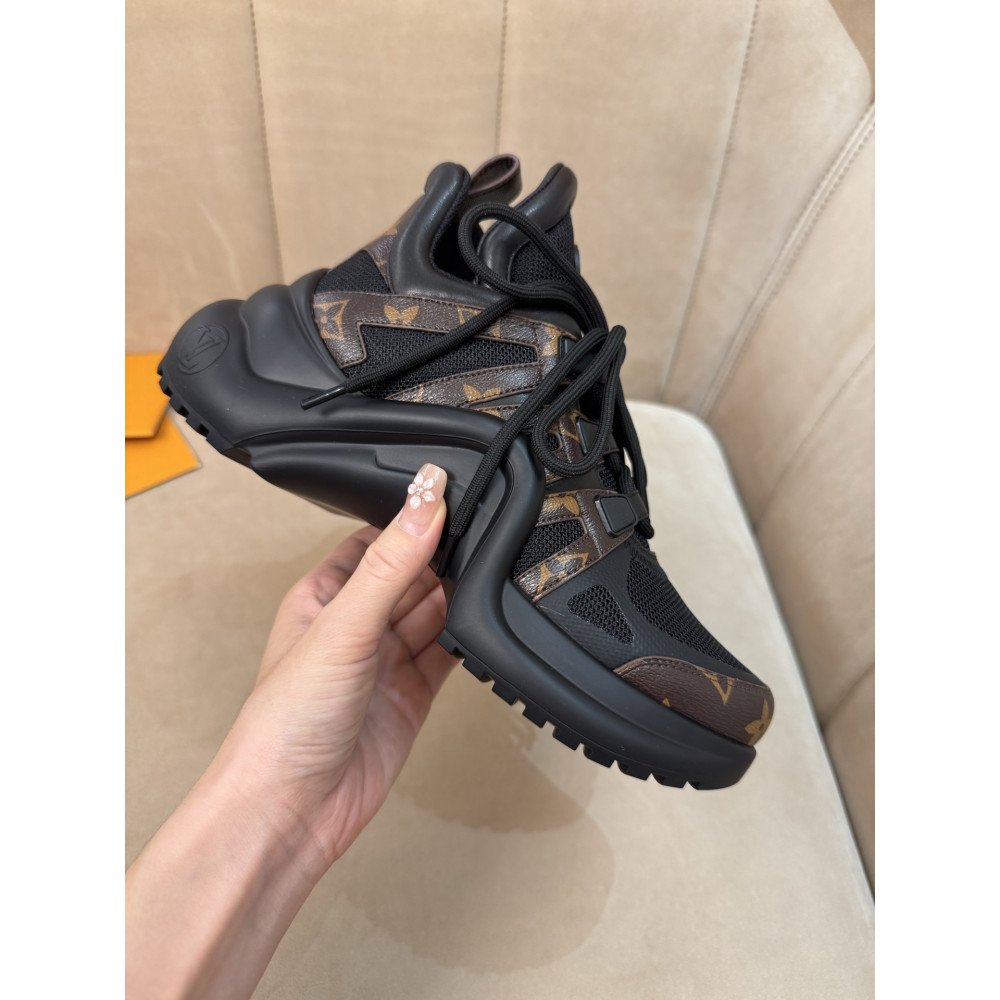 Louis Vuitton Archlight Women's Casual Sneakers! Louis Vuitton Archlight Women's Casual Sneakers!