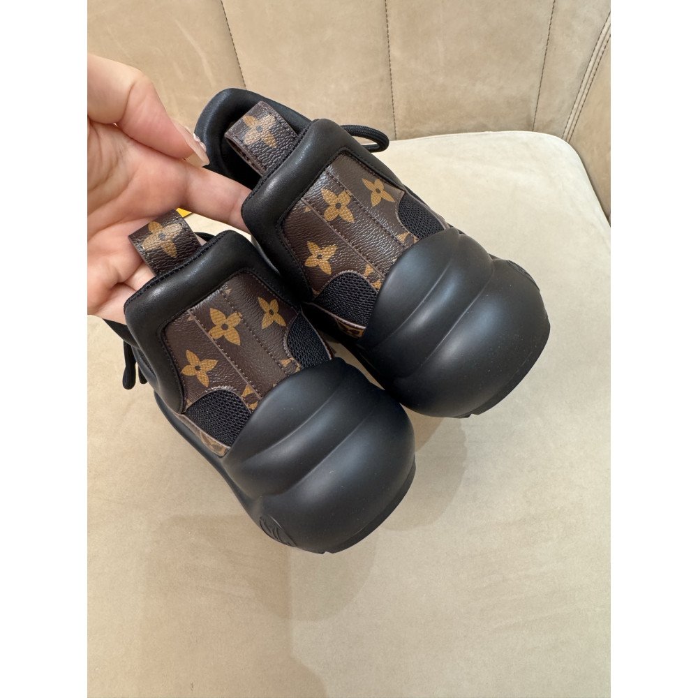 Louis Vuitton Archlight Women's Casual Sneakers! Louis Vuitton Archlight Women's Casual Sneakers!