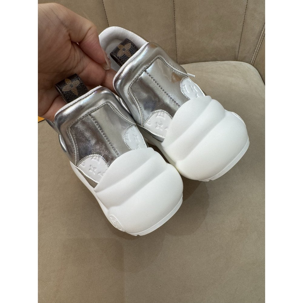 Louis Vuitton Archlight Women's Casual Sneakers! Louis Vuitton Archlight Women's Casual Sneakers!
