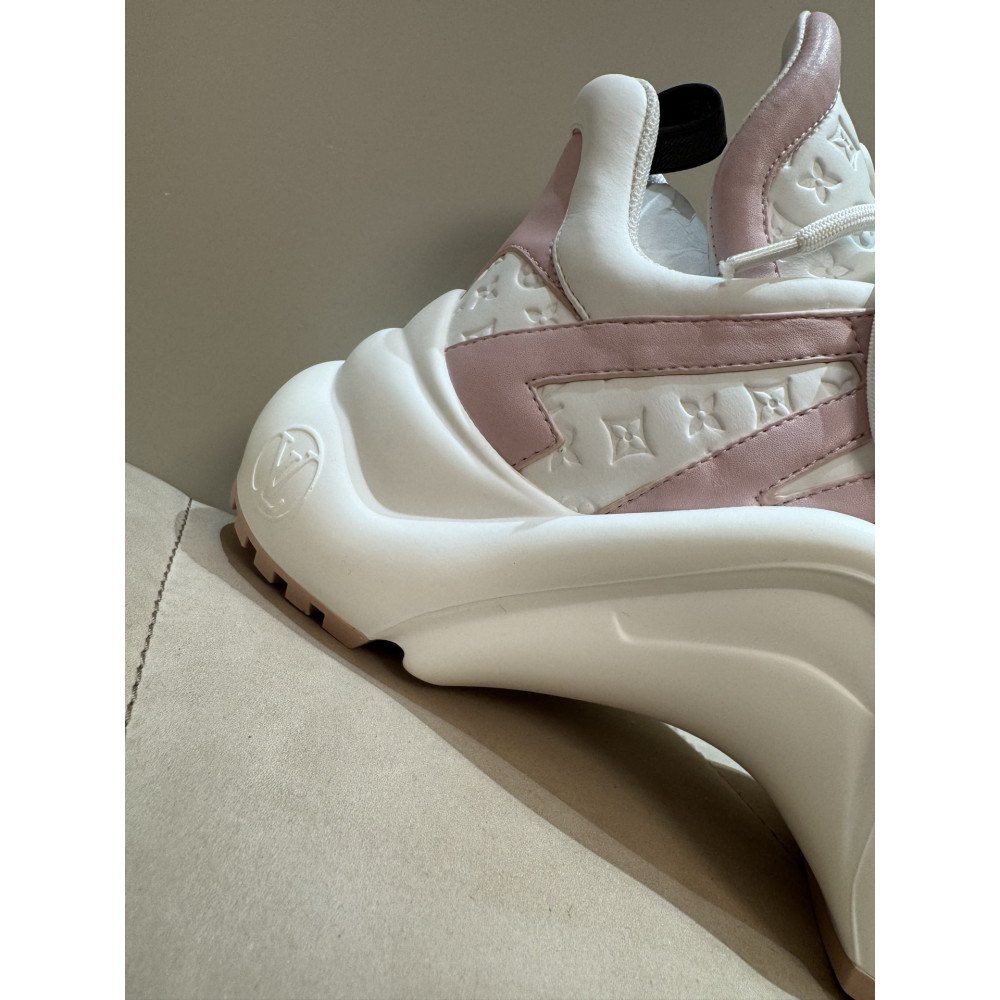 Louis Vuitton Archlight Women's Casual Sneakers! Louis Vuitton Archlight Women's Casual Sneakers!