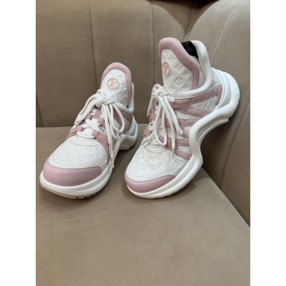 Louis Vuitton Archlight Women's Casual Sneakers! Louis Vuitton Archlight Women's Casual Sneakers!