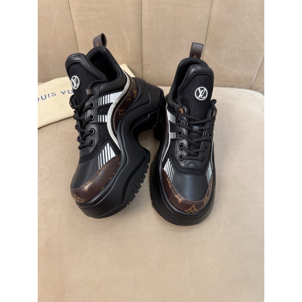 Louis Vuitton Archlight Chunky Dad Sneakers! Louis Vuitton Archlight Chunky Dad Sneakers!