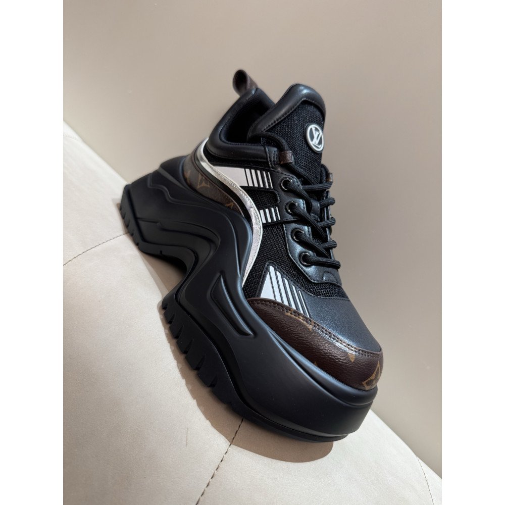 Louis Vuitton Archlight Chunky Dad Sneakers! Louis Vuitton Archlight Chunky Dad Sneakers!