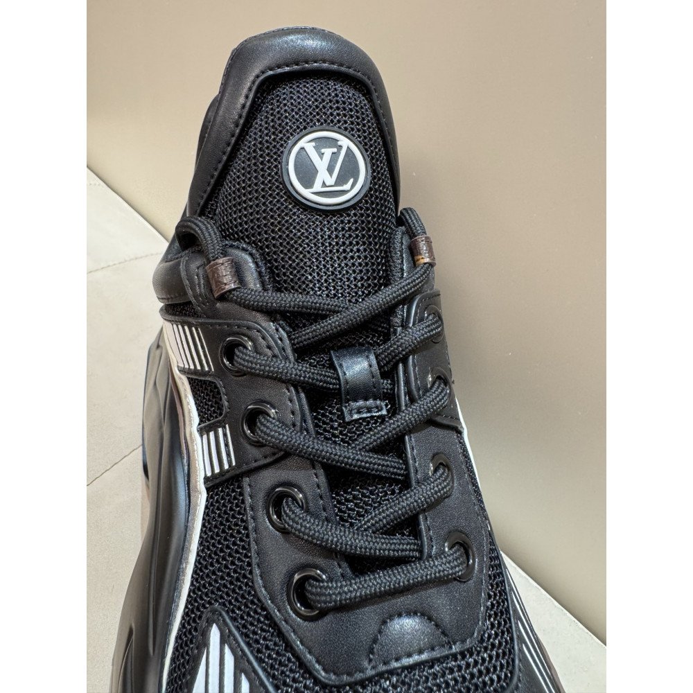 Louis Vuitton Archlight Chunky Dad Sneakers! Louis Vuitton Archlight Chunky Dad Sneakers!