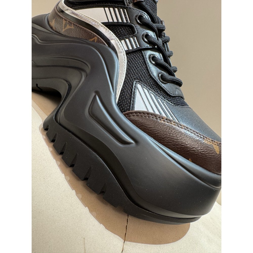 Louis Vuitton Archlight Chunky Dad Sneakers! Louis Vuitton Archlight Chunky Dad Sneakers!