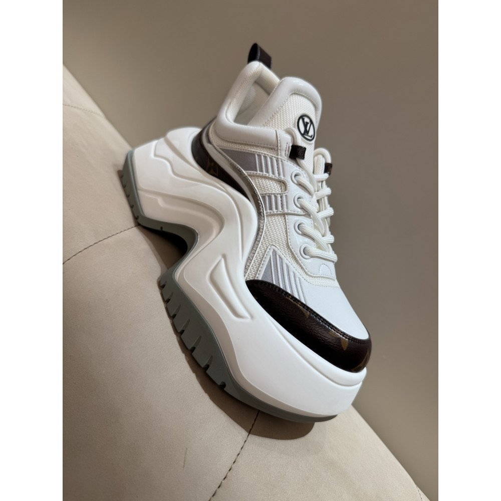 Louis Vuitton Archlight Chunky Dad Sneakers! Louis Vuitton Archlight Chunky Dad Sneakers!