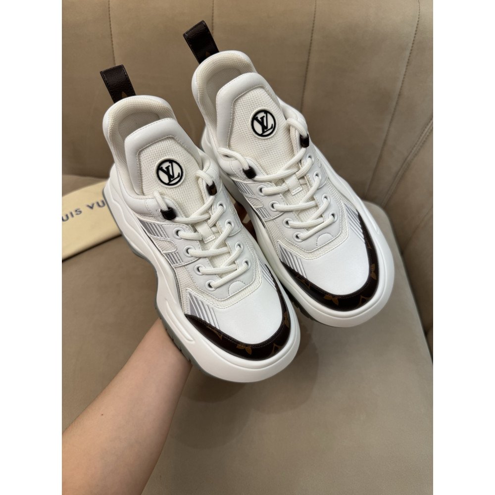 Louis Vuitton Archlight Chunky Dad Sneakers! Louis Vuitton Archlight Chunky Dad Sneakers!