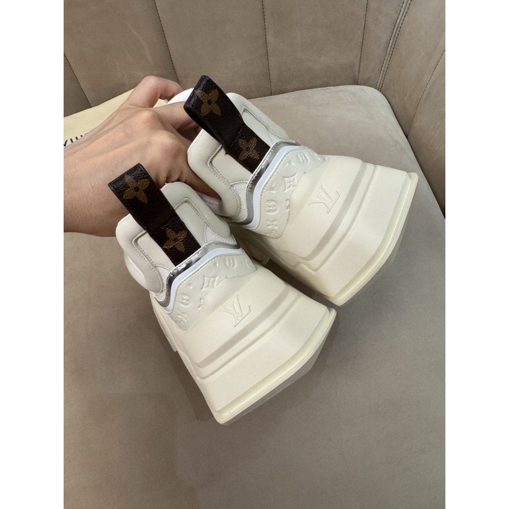 Louis Vuitton New Arrival Chunky Archlight Dad Shoes